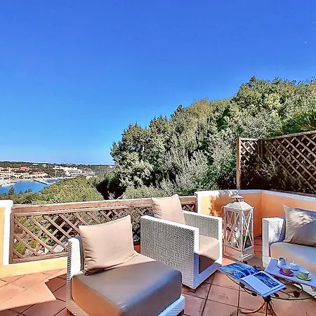 Sea View In La Marina Di With Pool