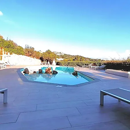 Vakantiehuis Sea View In La Marina Di With Pool
