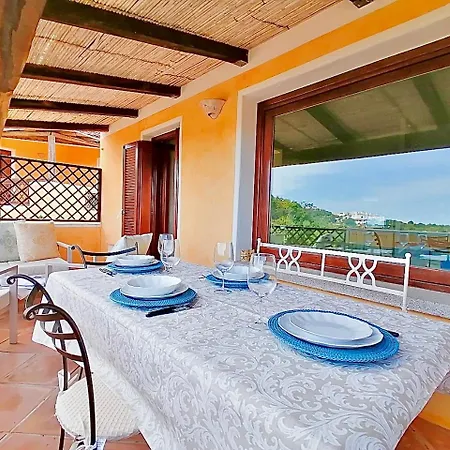 Vakantiehuis Sea View In La Marina Di With Pool Porto Cervo