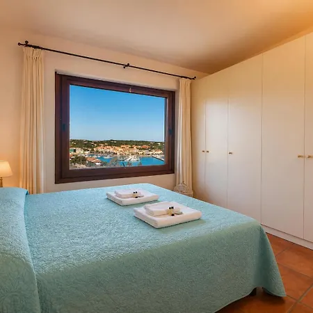 Sea View In La Marina Di With Pool Vakantiehuis Porto Cervo