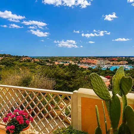 Sea View In La Marina Di With Pool Vakantiehuis